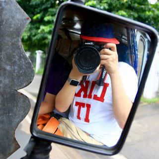 Me taking photos in a crazy Jeepney ride!